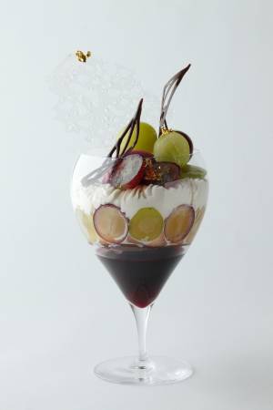 ぶどうパフェが食べれる大阪のカフェやお店を紹介!美味しいぶどうパフェはどこで食べれる?